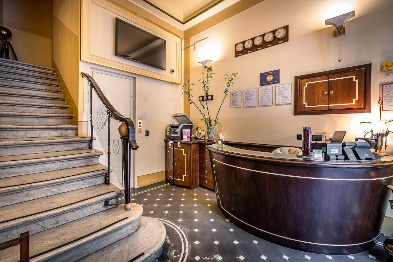 Palazzo Gamba Apartments Al Duomo Florence Exterior photo